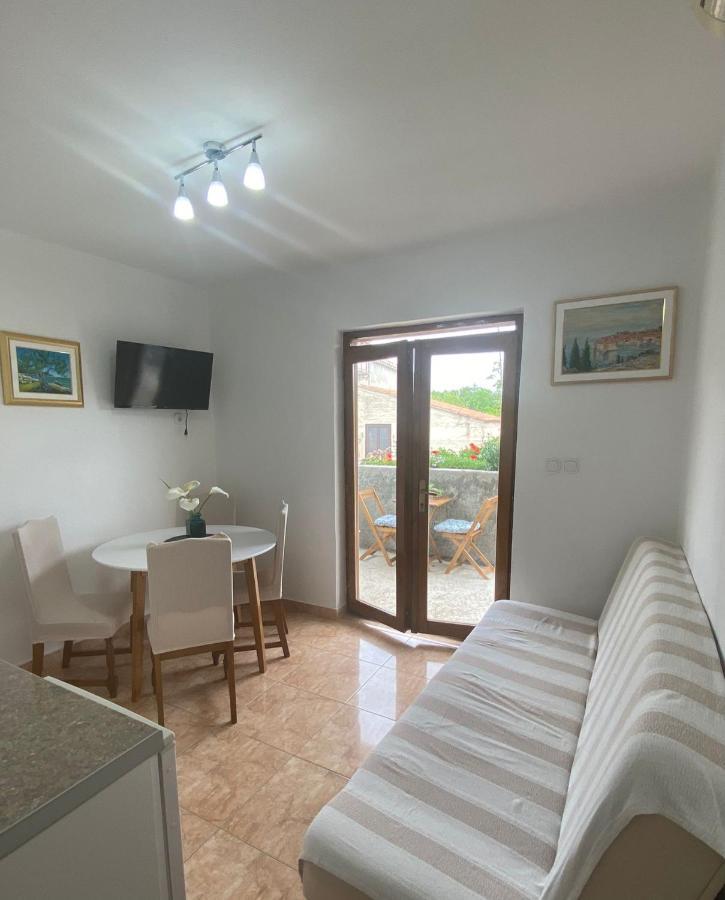 Studio Apartment Novak Čilipi المظهر الخارجي الصورة